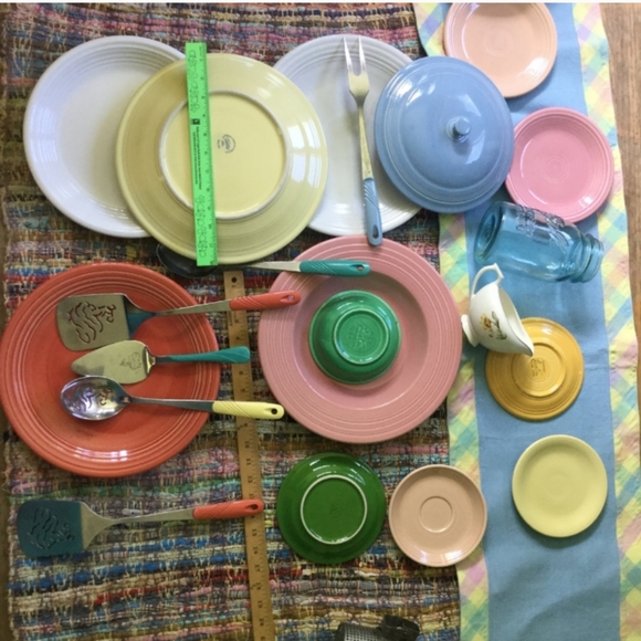 Lil’ White Summer Dress Simply SWEET 1 of 2
Available Sz XS/SM - Picture 9 of 16